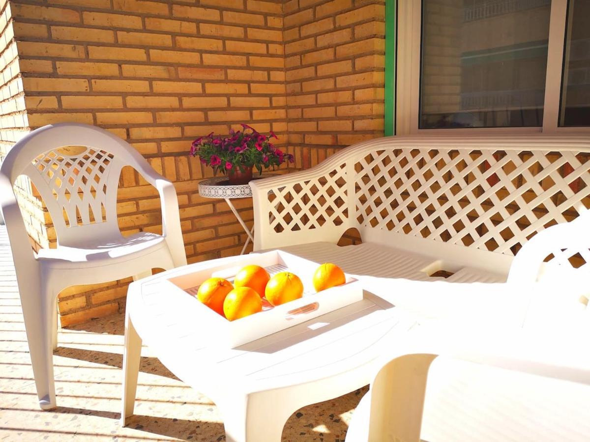 3 Bedroom 150 M From The Beach Torrevieja Exterior foto